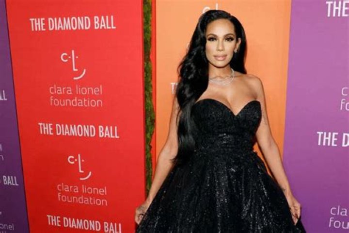 Erica Mena Proudly Shows Off Her Stretch Marks And Fans Are In Awe