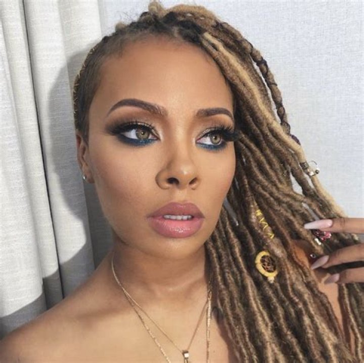 Eva Marcille Shows Fans One Of The Mornings In The Sterling House – See The Video