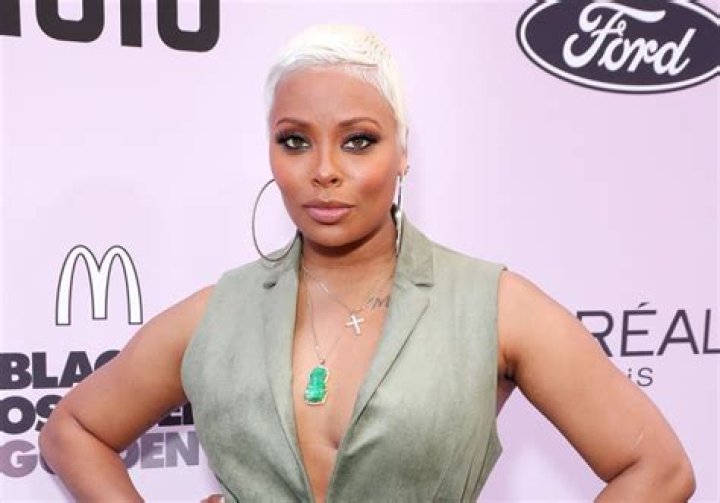 Eva Marcille Shows Love To A CNN Correspondent – See The Heartbreaking Video