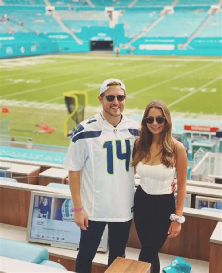 Even Though Peter Weber And Kelley Flanagan Broke Up Over A Year Ago, They Have Decided To Try Again