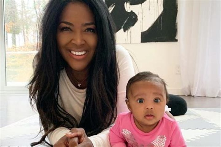 Gabrielle Union Showers Tamron Hall With Love After Former ‘Today’ Show Host Shared New Baby Bump Photos