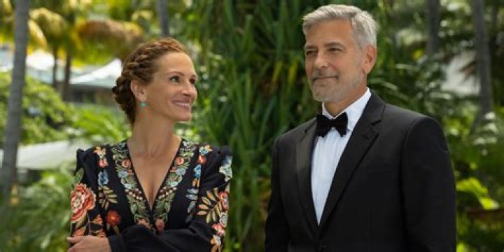 George Clooney And Julia Roberts Film New Movie In Bali Are Their Spouses Worried Over Their Insane Chemistry?