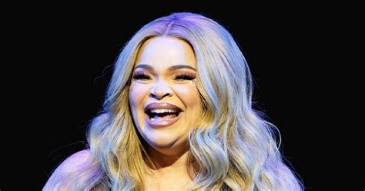 Gigi Gorgeous Comes To Trisha Paytas Defense After Offensive Video — Says To ‘Believe’ That She Is Transgender