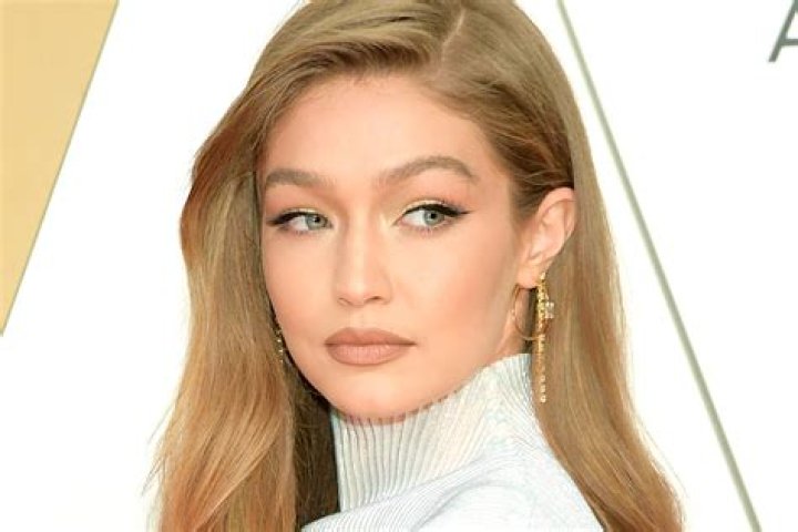 Gigi Hadid Finally Confirms Pregnancy On Jimmy Fallon’s Show