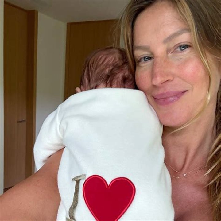 Gisele Bundchen Shares Beautiful Father’s Day Photo And Message To Tom Brady As He Calls His Dad His Hero