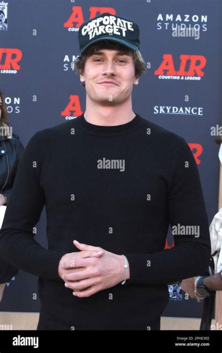 Godzilla Director Cole Bennett Praises Eminem’s ‘Legendary’ Work Ethic