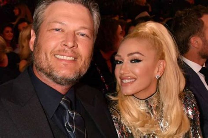 Gwen Stefani Slammed By ACM Body-Shamers Over Her ‘Barbie’ Look