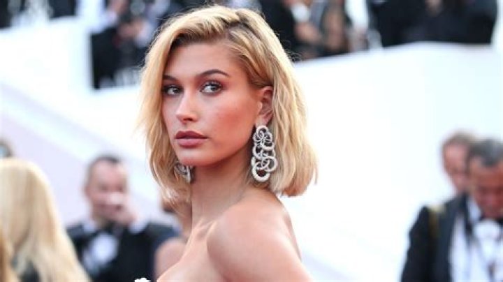 Hailey Baldwin Criticized For Getting ‘Too Tan’ While On Vacation And She Fires Back!