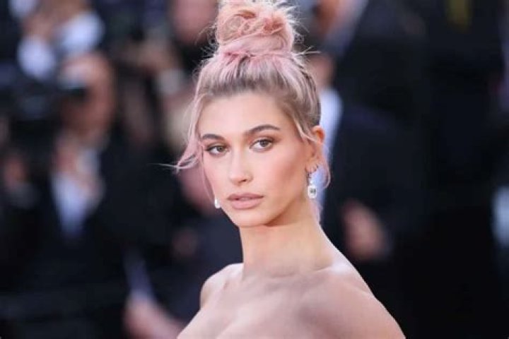 Hailey Baldwin Slams Social Media For Being ‘Toxic’ Amid Supposed Selena Gomez Beef