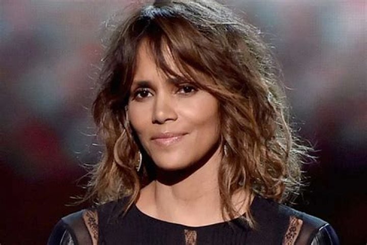 Halle Berry Injured On Set While Filming New Movie Bruised