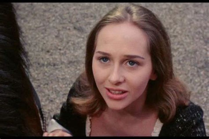 Horror Film Star Hilary Heath Dies From Coronavirus Complications