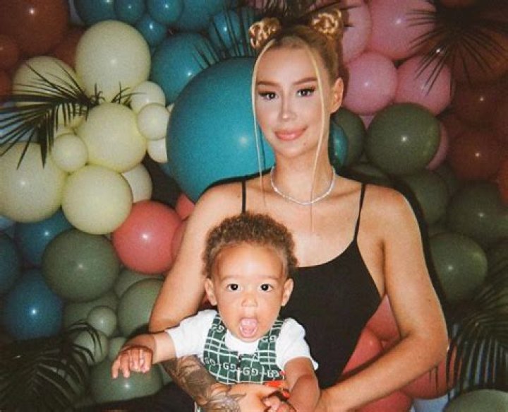 Iggy Azalea Reveals She And Playboi Carti ‘Have A Son’
