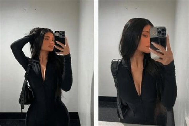 In A Figure-Hugging Catsuit, Beauty Entrepreneur Kylie Jenner Displayed Her Toned Body While Taking Selfies In Front Of A Mirror