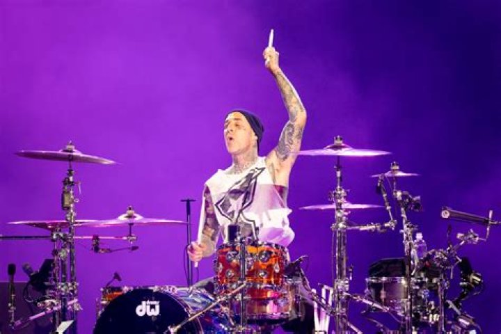 In A Video Uploaded To Instagram, The Blink-182 Drummer Travis Barker Seemed To Be Doing Wake Surf Naturally