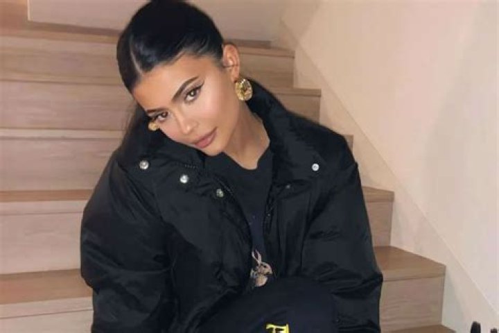 Is Kylie Jenner Having Second Thoughts On Marrying Travis Scott?