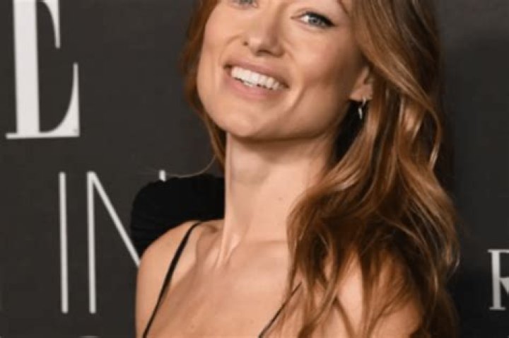 Jason Sudeikis Hilariously Roasts Olivia Wilde Over An Incident With Their Son At Disneyland In New Video