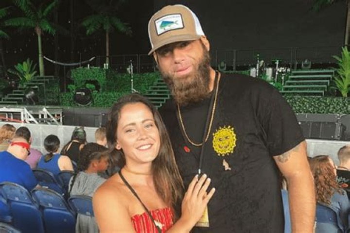 Jenelle Evans Quits Teen Mom After MTV Decides To Air David Eason Abuse Footage