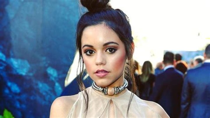 Jenna Ortega Discusses The Importance Of Showing Mixed Families On Screen!