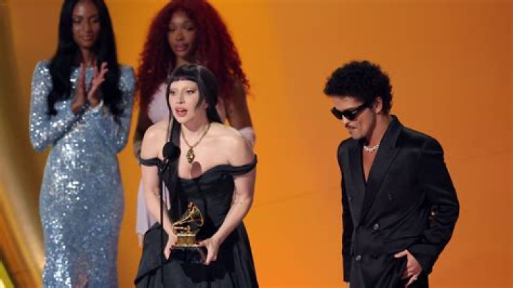 Jennifer Hudson Has The Best Reaction To Lady Gaga’s Emotional Oscars Acceptance Speech