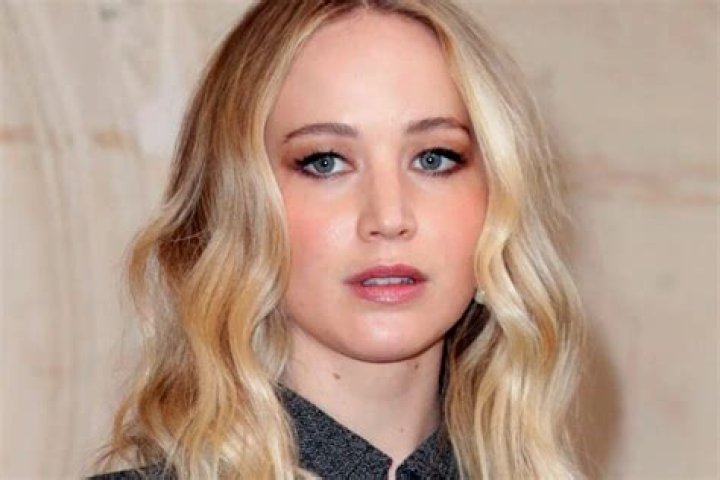 Jennifer Lawrence Gets Her Eye Injured After On-Set Explosion Sends Shards Of Glass Flying Everywhere!
