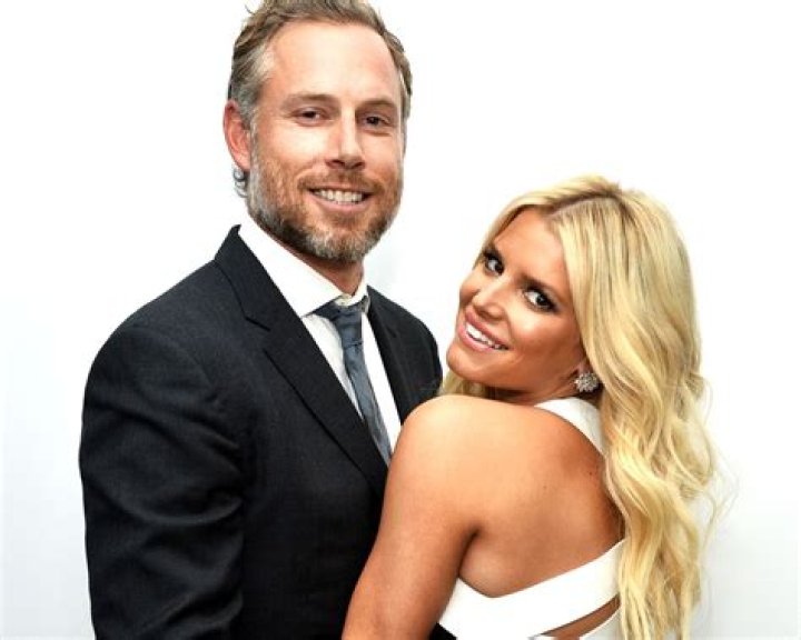 Jessica Simpson Gushes Over Husband Eric Johnson In New Memoir And Writes He Helped Her Get Sober – Here’s How!