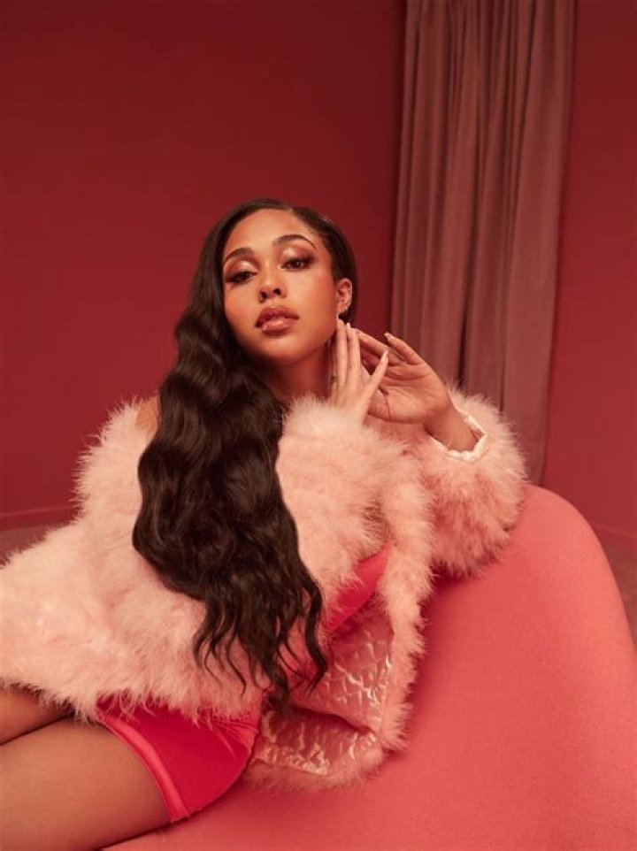 Jordyn Woods’ Fans Tell Her That Her Beauty Is Unmatched