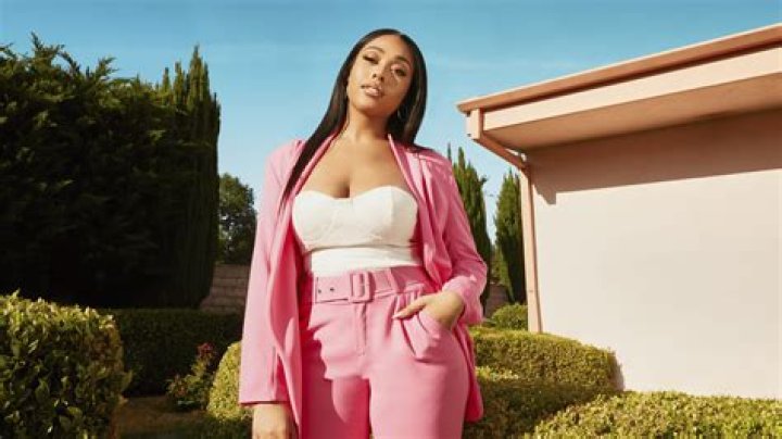 Jordyn Woods Shows Fans What She’s Working With In These Vacay Photos