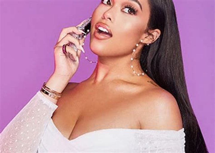Jordyn Woods Shows Off Her Family That Grinds Together
