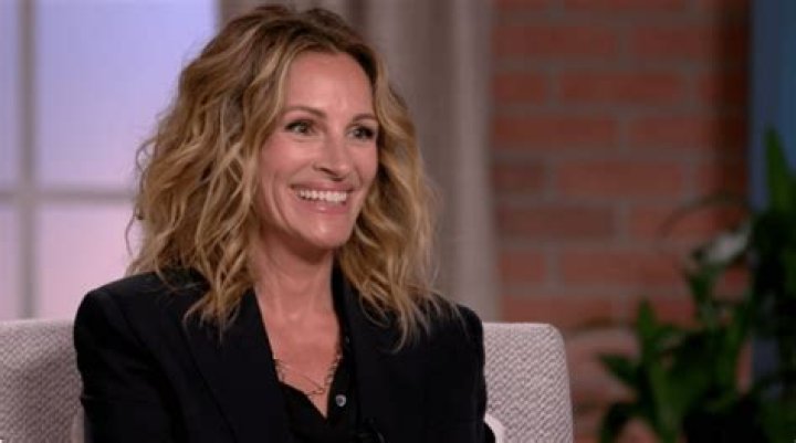 Julia Roberts presented the Trophée Chopard 2022 to rising film stars