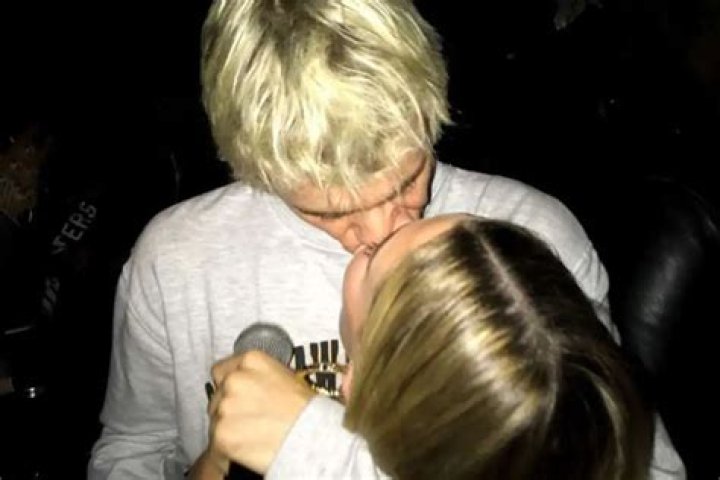 Justin Bieber Celebrates His 26th Birthday With Kissing Photo Of Wife Hailey Bieber