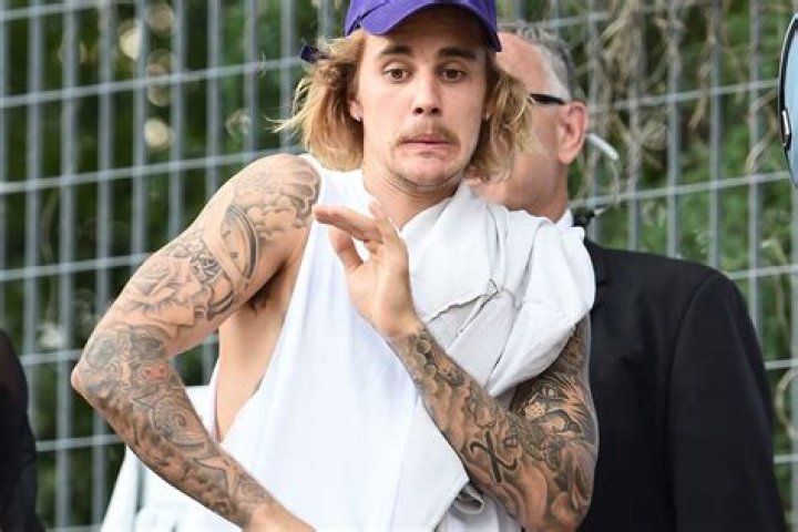 Justin Bieber Talks About Emotional Moment At Church And Encourages Fans Who Are Going Through ‘Terrible Trials’