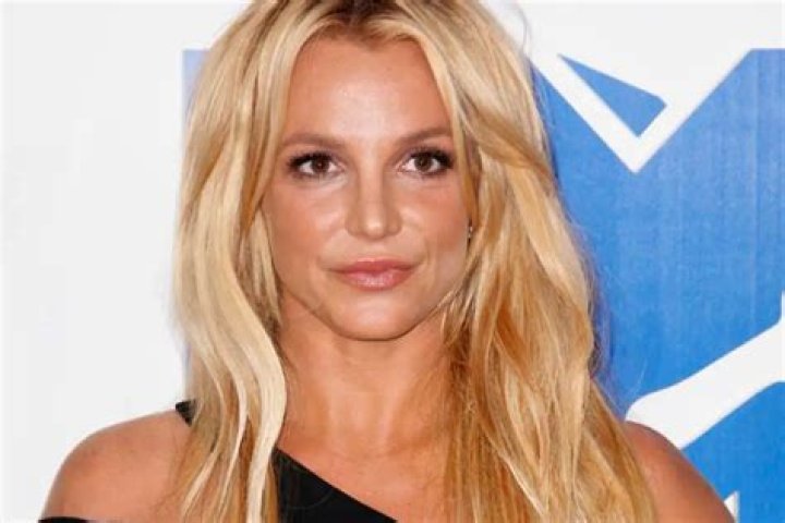 Justin Timberlake Had An Epic Reaction To Britney Spears Dancing To His Song, ‘Filthy,’ In Wild Video