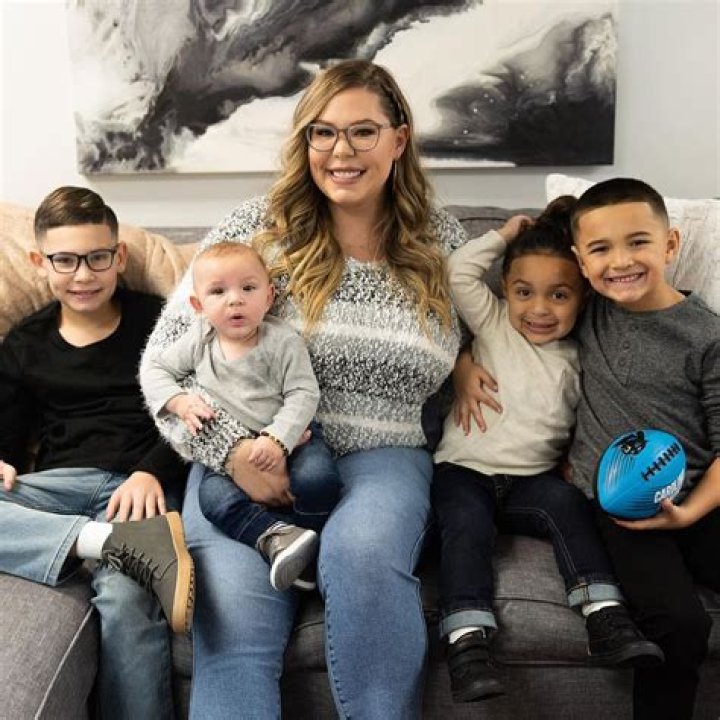 Kailyn Lowry Might Not Be Done Having Kids And Has Been Doing THIS In Case She Wants More!