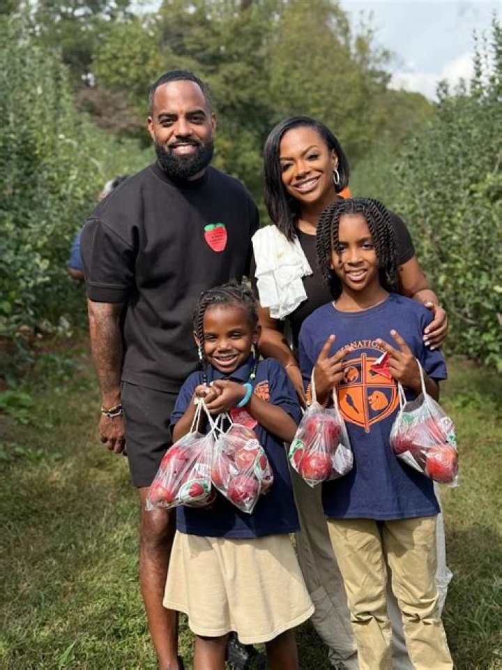 Kandi Burruss’ Ex Block Alleged She Was A Side Chick Amid Reports He Owes $100k In Child Support
