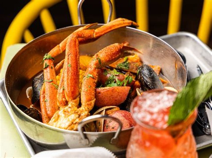 Kandi Burruss Has The Best Time At Her And Todd Tucker’s Restaurant, ‘Blaze Steak And Seafood’