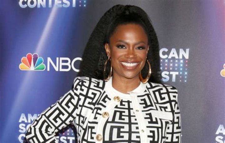 Kandi Burruss Recalls Filming Season Three For The Show ‘The Chi’ While Also Filming For RHOA’s 12th Season Amidst Her Other Jobs And Fans Appreciate Her Hard Work
