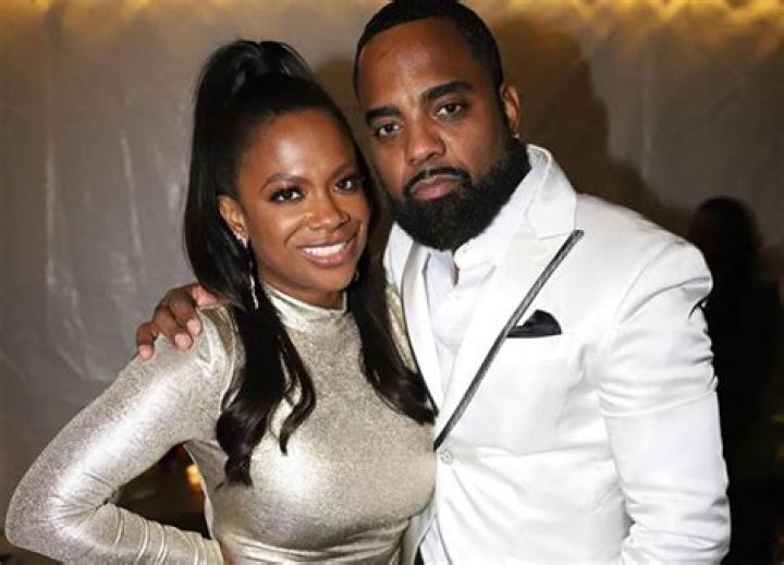 Kandi Burruss Reminds Fans To Save The Date: On May 10th, The RHOA Virtual Reunion Is Set To Air