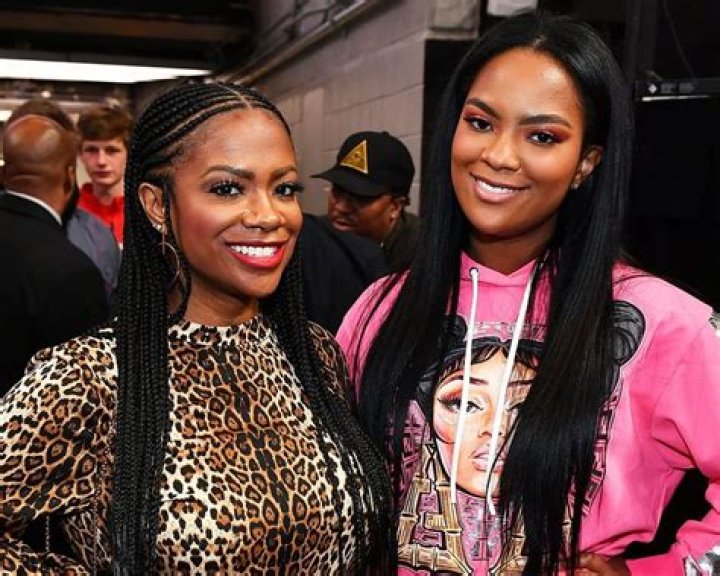 Kandi Burruss Shares A New Clip Of ‘Speak On It’ Following Last Night’s RHOA Episode