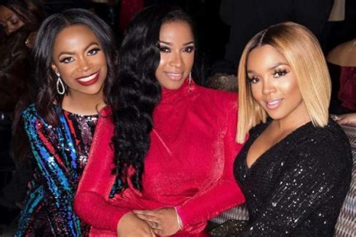 Kandi Burruss Spends Quality Time With Riley Burruss, Shamea Morton, Rasheeda Frost, And Toya Wright