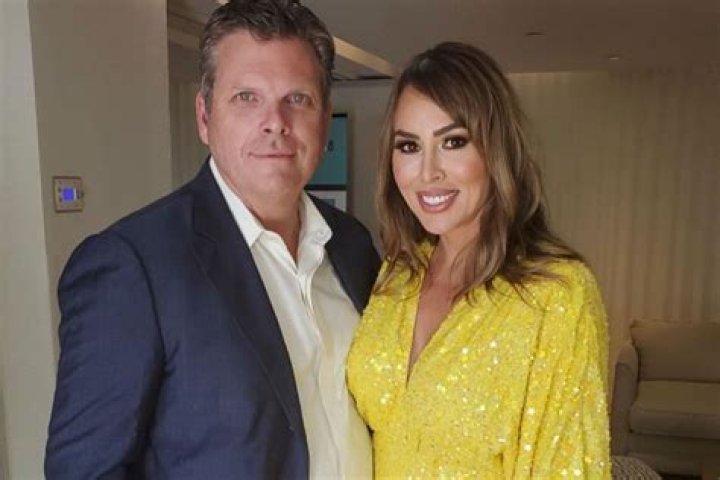 Kelly Dodd’s Ex Denies Cheating On The RHOC Star!