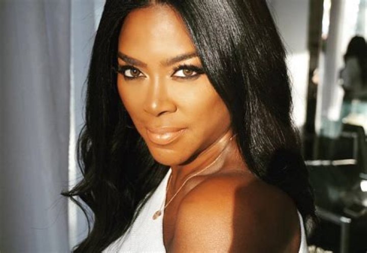 Kenya Moore And Her Raven Destroy The Dancefloor – See Her Post Here