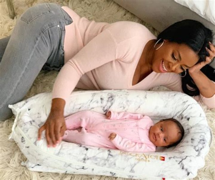 Kenya Moore Celebrates Mother’s Day With New Gorgeous Pics Of Baby Brooklyn, Slamming Fake Pregnancy Rumors – See Them Here