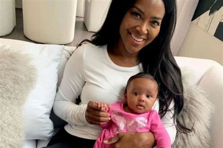 Kenya Moore Is Drop Dead Gorgeous With Baby Brooklyn In Her Arms – See New Pics From The Sheen Photoshoot