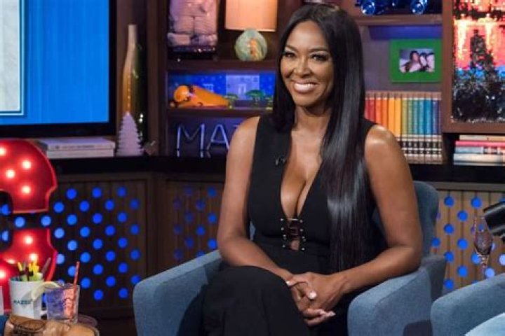 Kenya Moore Is Officially Back On The RHOA Series, And Bravo TV Confirms – Check Out A Photo Featuring Kenya And Her Peach