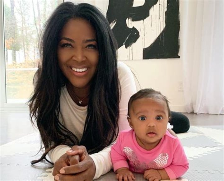 Kenya Moore Offers Her Gratitude To RHOA Fans Who Showed Her Support And Love