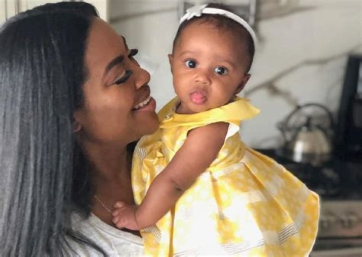Kenya Moore Shares A New Photo Featuring Her Daughter, Brooklyn Daly Having Fun