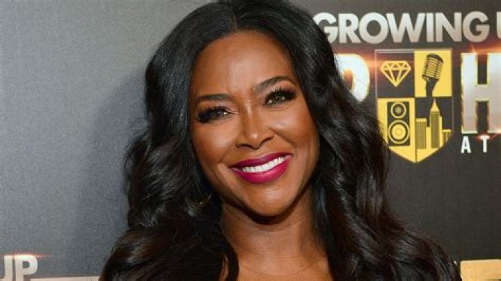 Kenya Moore Spills The Tea On Love, Men And More On Steve TV Show – Watch The Video