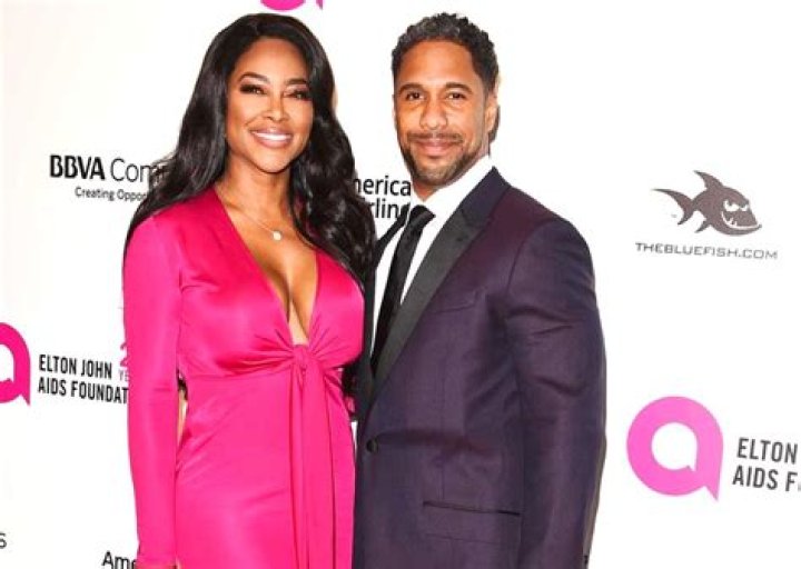Kenya Moore’s Fans Are In Love With Her Family Bahamas Pics