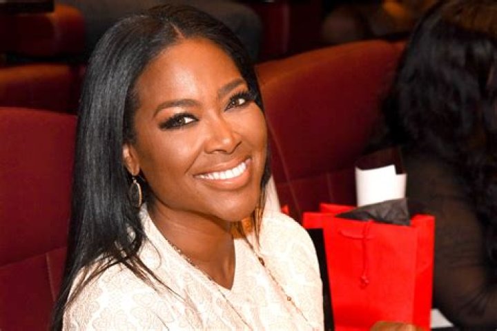 Kenya Moore’s Latest Video With Baby Brooklyn Shows The Baby Girl Getting Excited When She Hears The Word ‘Mommy’ – Watch It Here