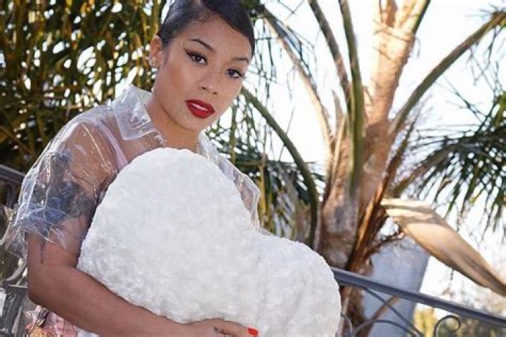 Keyshia Cole Is Glowing In New Intimate Date Photo With Niko ‘Khale’ Hale As Fans Continue To Ask For The Name Of Their Baby Boy